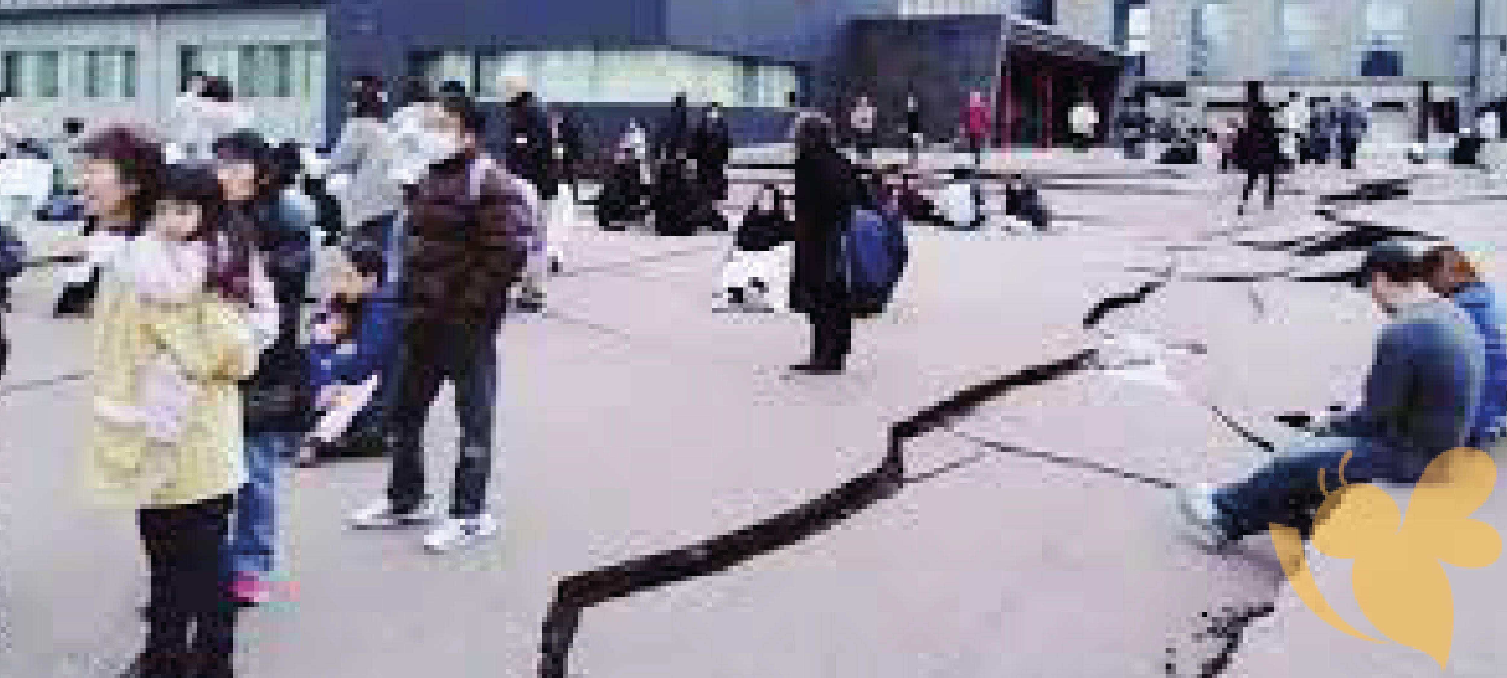 7.6 Magnitude earthquake rocks Japan