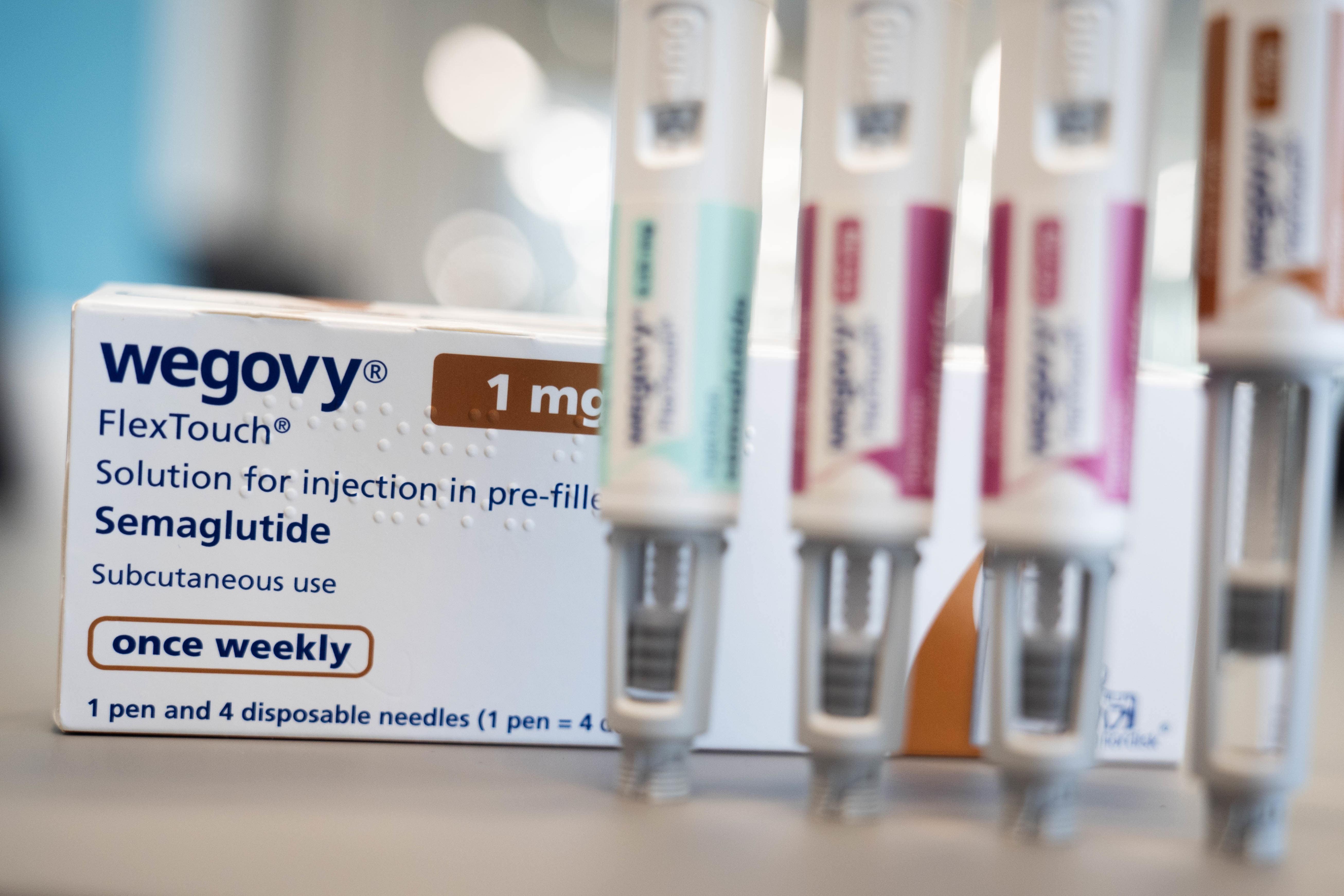 UK pharmacies Tighter regulations on prescribing obesity drugs and necessitate stricter checks for weight-loss injections.