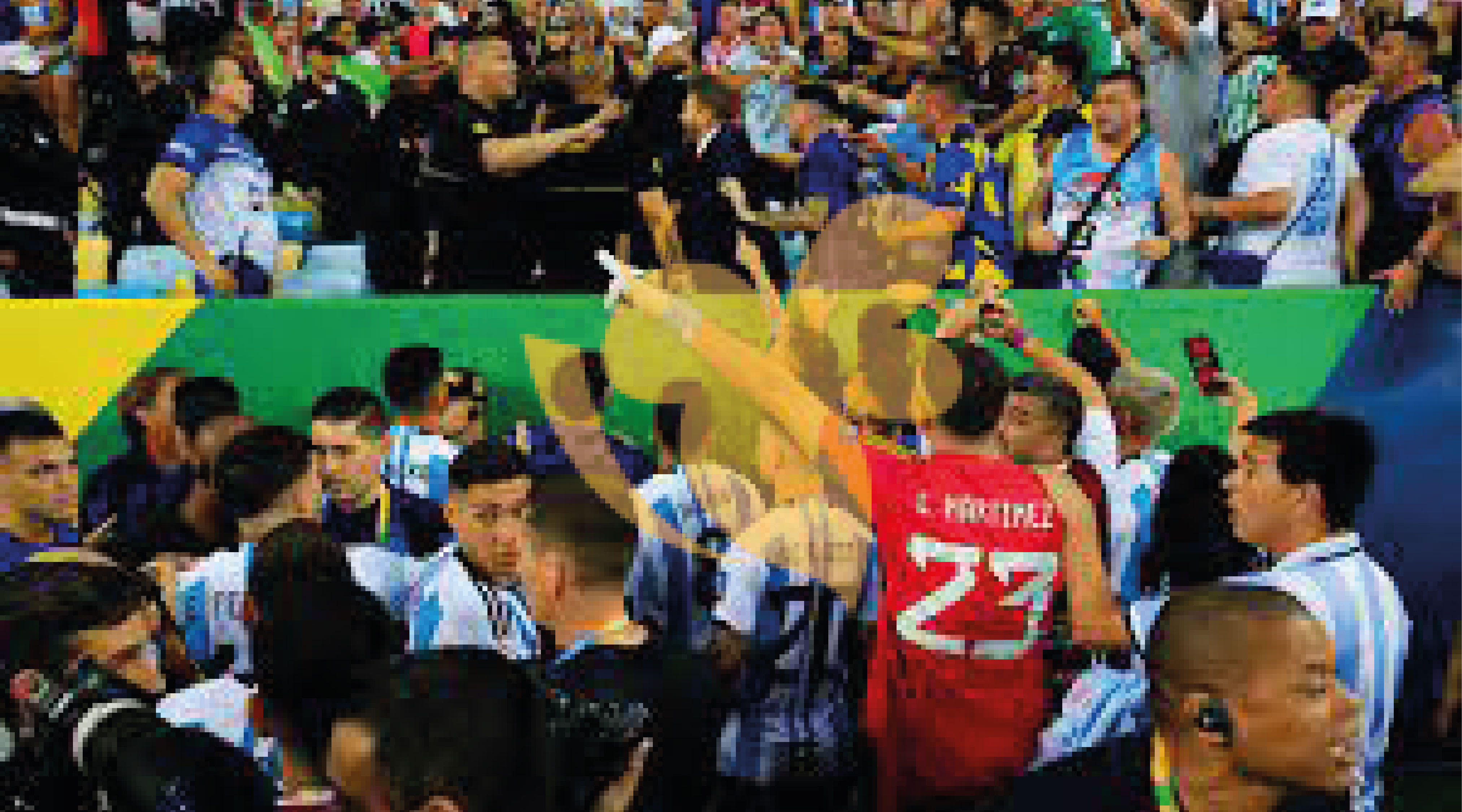 Brazil 0-1 Argentina, game delayed by fight