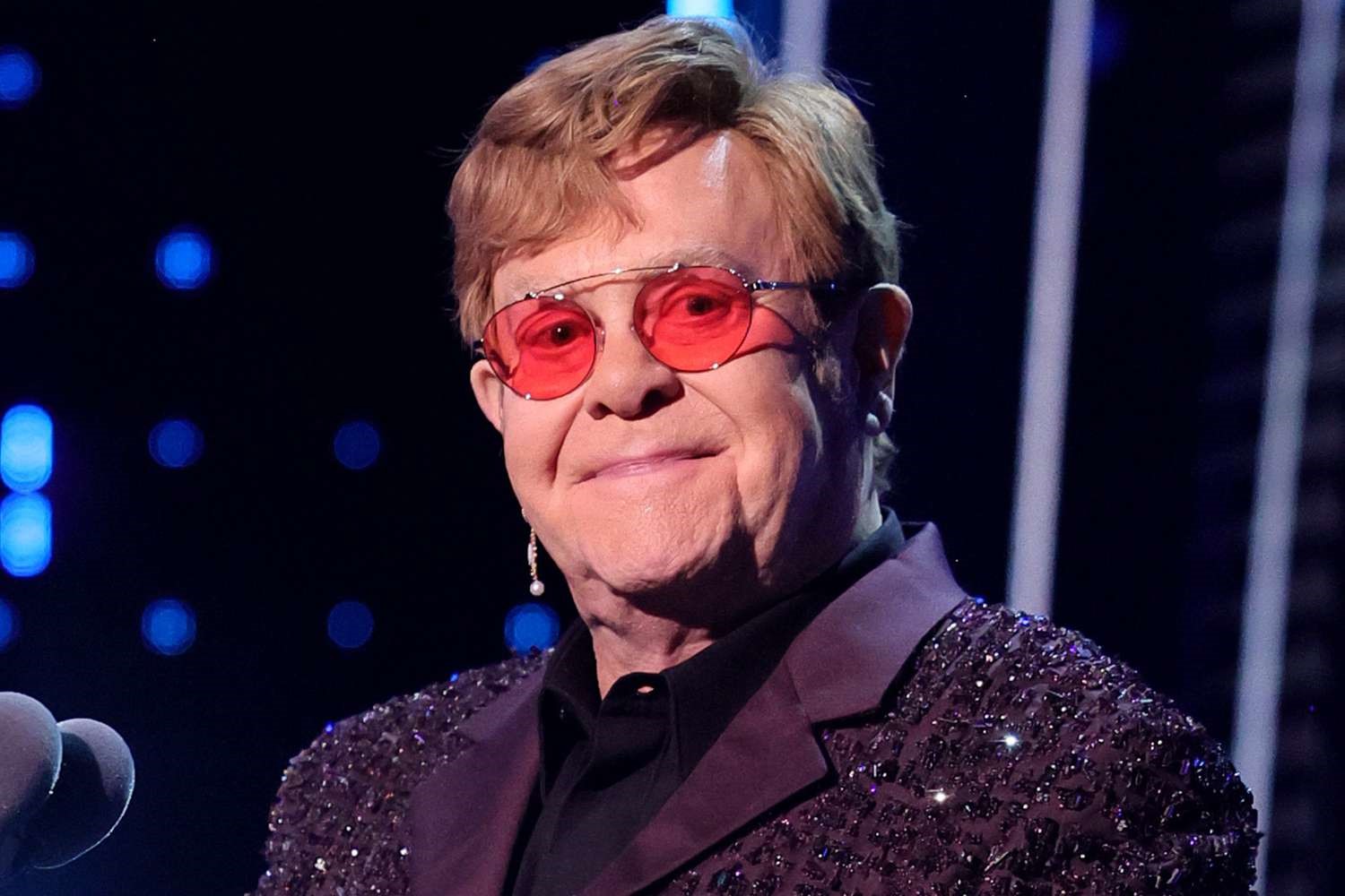 Elton John Tells Fans About His Right Eye Vision Loss